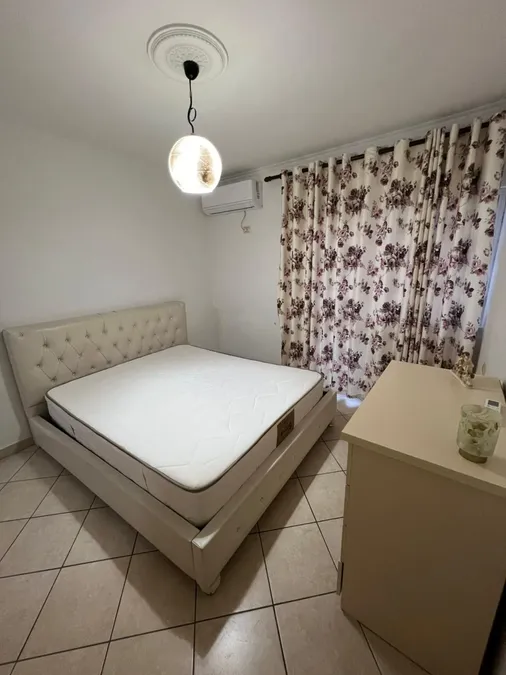 Apartment to rent Komuna e Parisit - Kristal Center (Tirana - city) 4