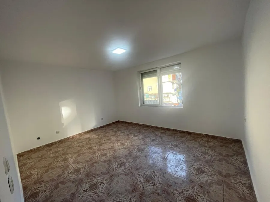 Apartment to rent Diber Str. - Medrese - 4 Martyrs Str. (Tirana - city)