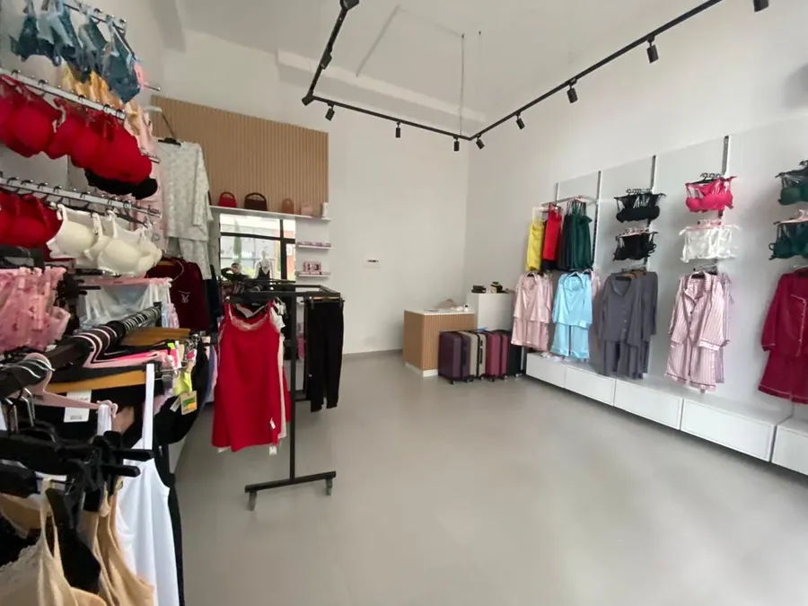 Store to rent Don Bosko - Vision Plus - Mortgage Office (Tirana - city) 2