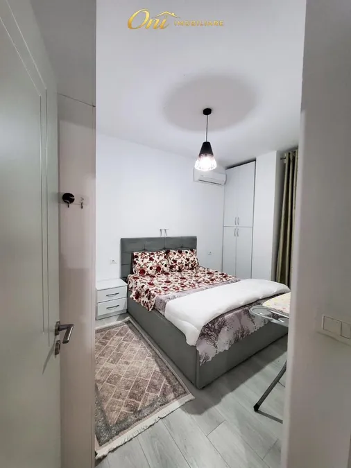 Apartment to rent Komuna e Parisit - Kristal Center (Tirana - city) 1