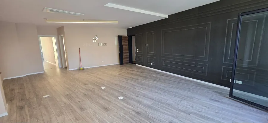 Office to rent Artificial Lake - Kosovars Str. (Tirana - city) 3