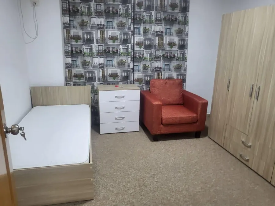 Apartment to rent Center (Tirana - city) 3