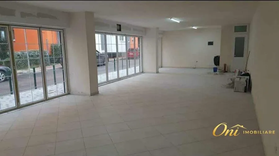 Store to rent Dry Lake - Botanical Garden - Zoo (Tirana - city)