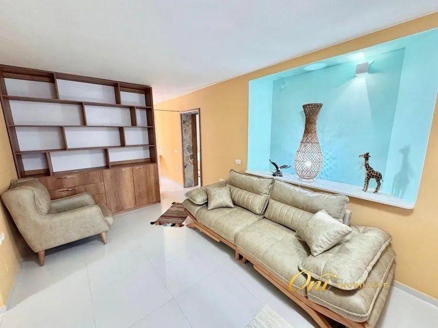 Apartment to rent Wilson Square (Tirana - city)
