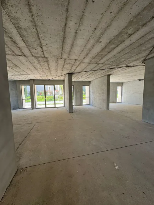 Business building to rent Dry Lake - Botanical Garden - Zoo (Tirana - city)