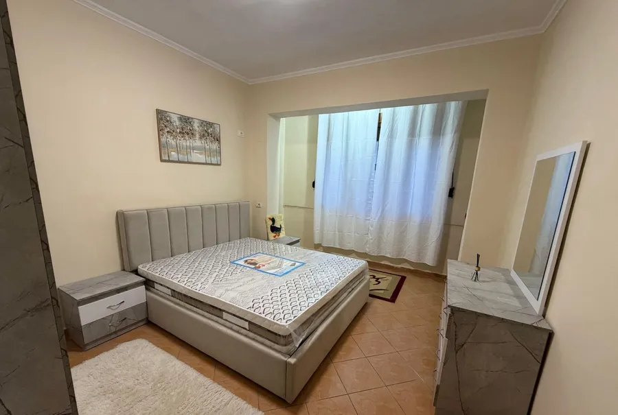 Apartment to rent Komuna e Parisit - Kristal Center (Tirana - city) 4