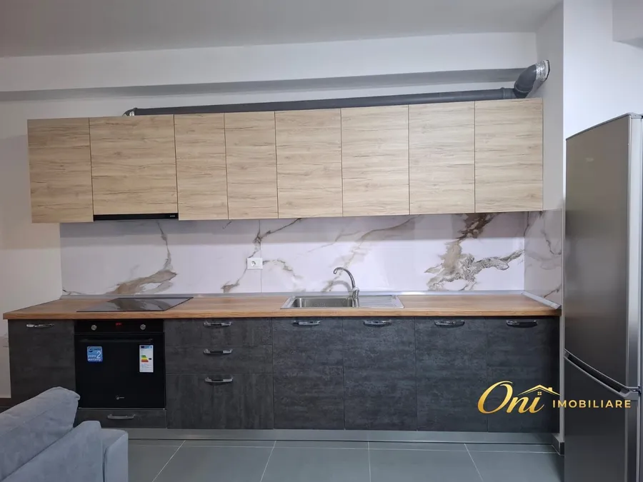 Apartment to rent 5 Maji Str. - Siri Kodra - Durresi Restaurant (Tirana - city) 3