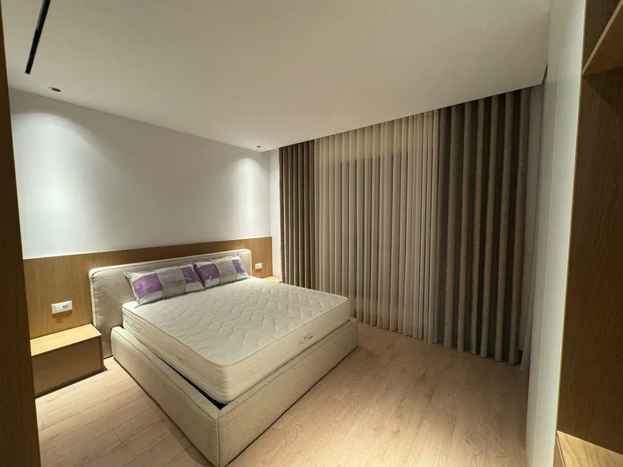 Apartment to rent Komuna e Parisit - Kristal Center (Tirana - city) 3