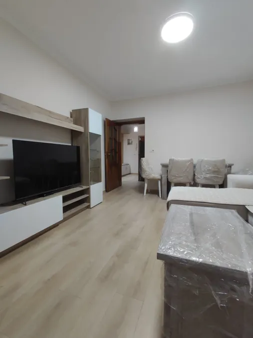 Apartment to rent Center (Tirana - city)
