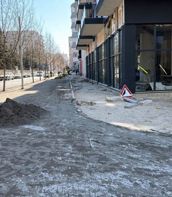Store to rent Don Bosko - Vision Plus - Mortgage Office (Tirana - city) 3
