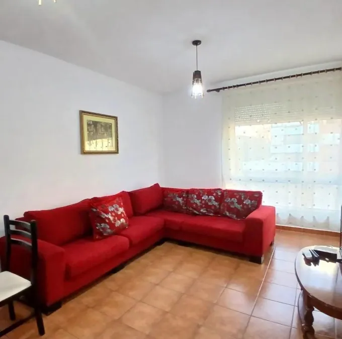 Apartment to rent New Bazaar - Red School (Tirana - city)