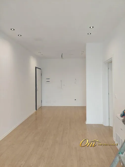 Office to rent Kavaja Str (Tirana - city) 2