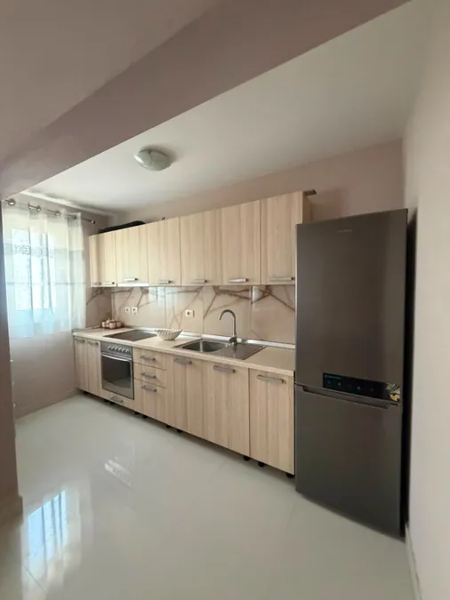 Apartment to rent Ali Demi (Tirana - city) 2