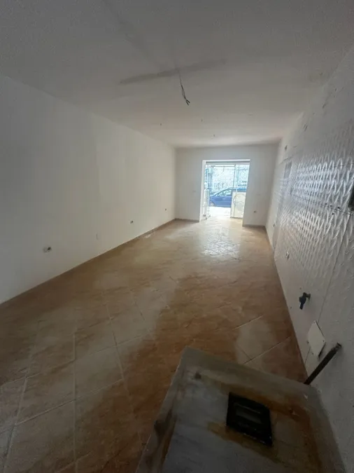 Store to rent Electric Market - Ballet School - Tabakeve (Tirana - city)