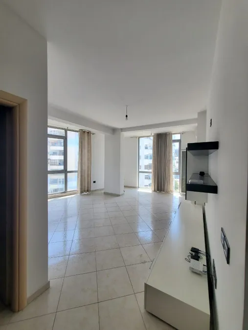 Office to rent Komuna e Parisit - Kristal Center (Tirana - city) 3