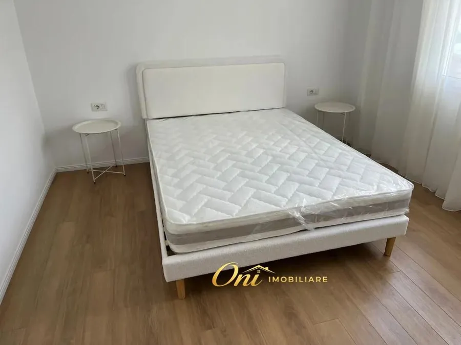 Apartment to rent 5 Maji Str. - Siri Kodra - Durresi Restaurant (Tirana - city) 4