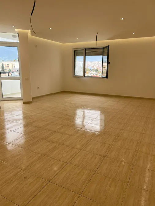 Office to rent Elbasan Str. - Lake Park (Tirana - city) 2