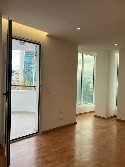 Office to rent Elbasan Str. - Lake Park (Tirana - city) 3