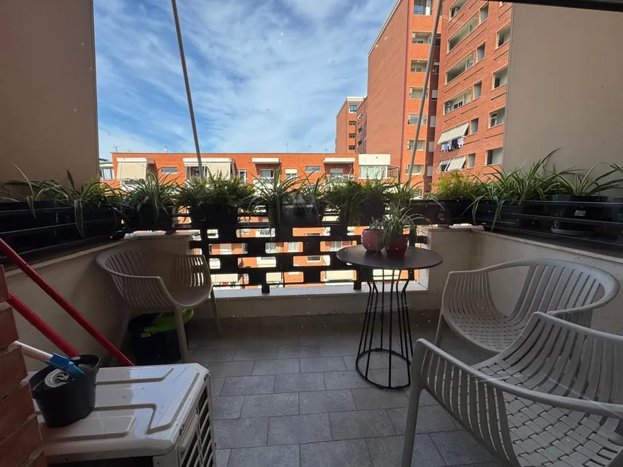 Office to rent Kavaja Str (Tirana - city) 2