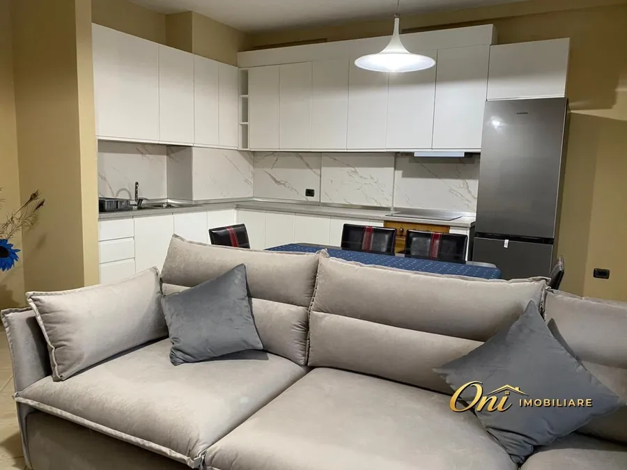 Apartment to rent Center (Tirana - city)