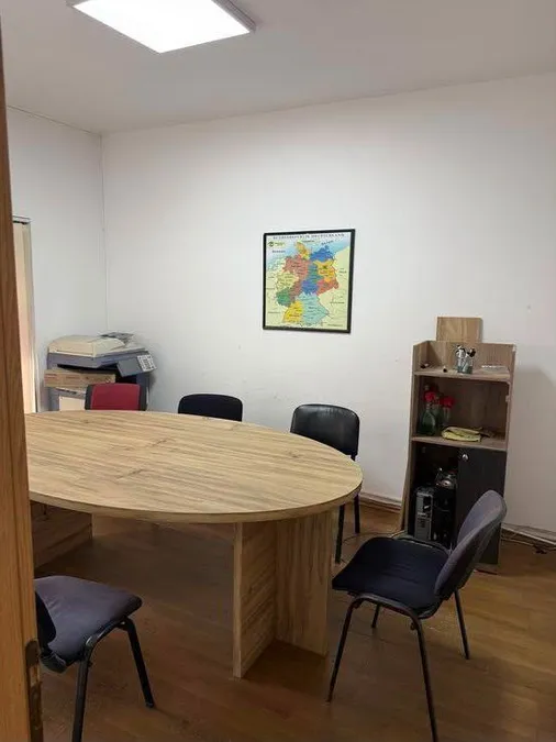 Office to rent Elbasan Str. - Lake Park (Tirana - city)