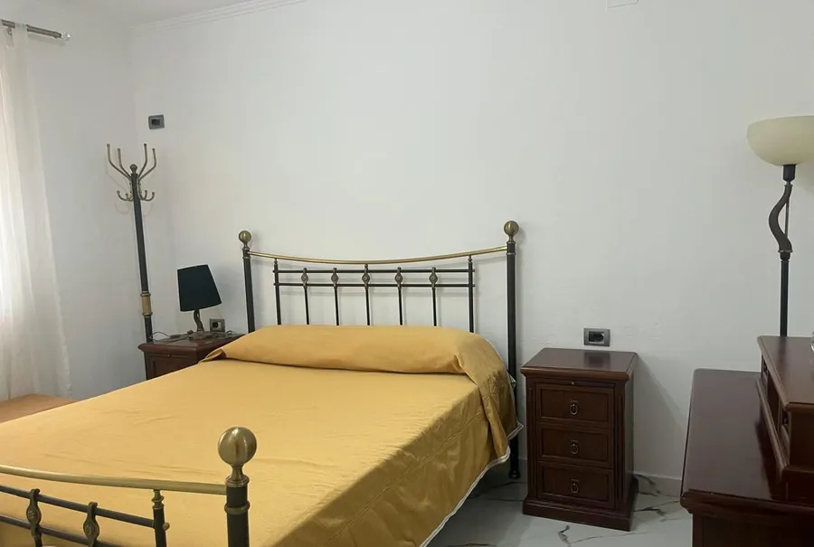 Apartment to rent 5 Maji Str. - Siri Kodra - Durresi Restaurant (Tirana - city) 3