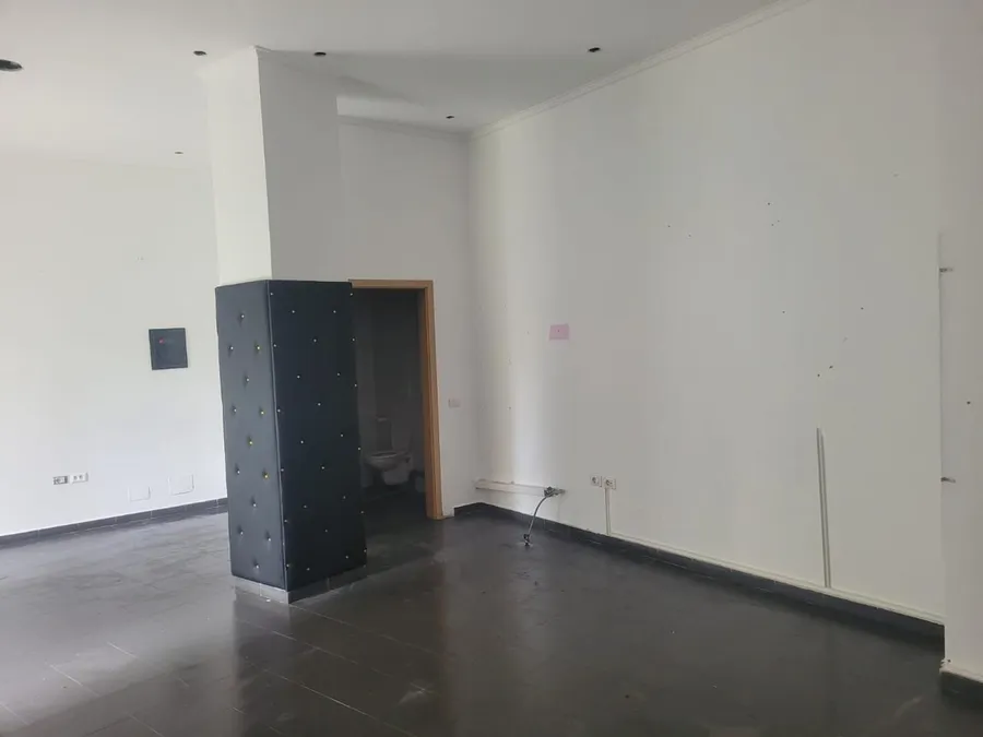 Store to rent Kavaja Str. - 21 Dhjetori (Tirana - city) 3