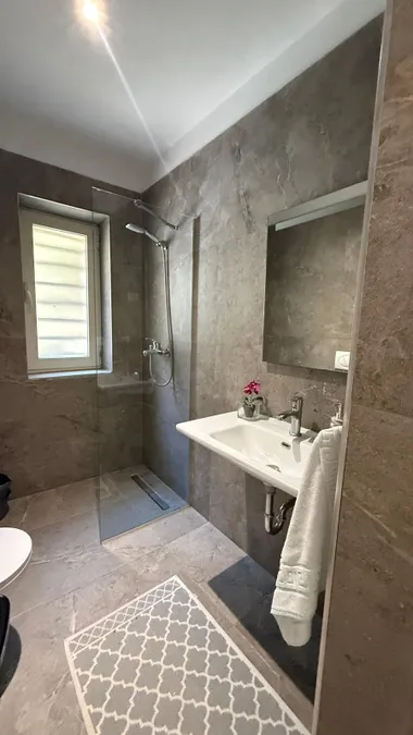 Apartment to rent Artificial Lake - Kosovars Str. (Tirana - city) 2