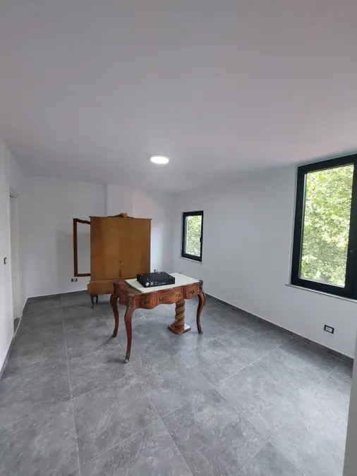Office to rent Pallati me Shingjeta - Irfan Tomini Str. (Tirana - city) 2