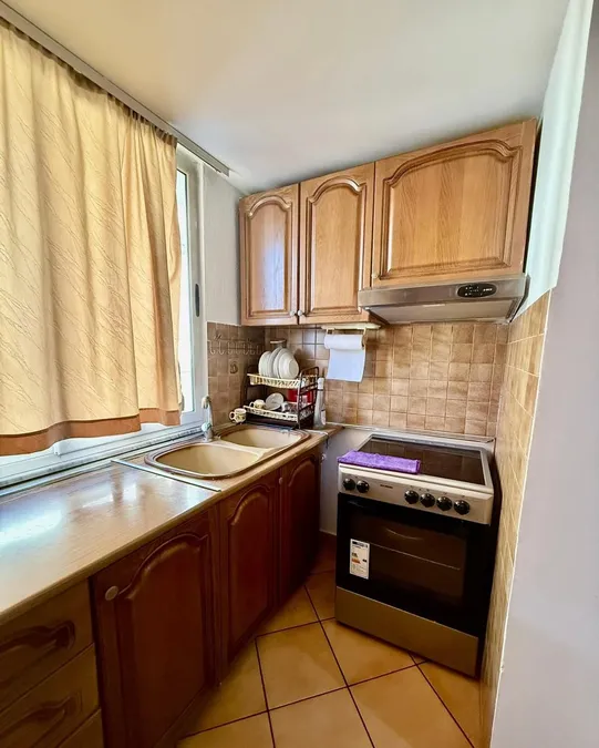 Apartment to rent Brryli - Xhamlliku (Tirana - city)