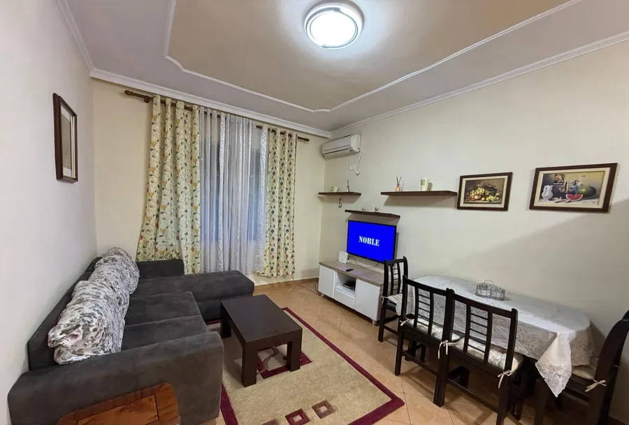 Apartment to rent Komuna e Parisit - Kristal Center (Tirana - city) 3