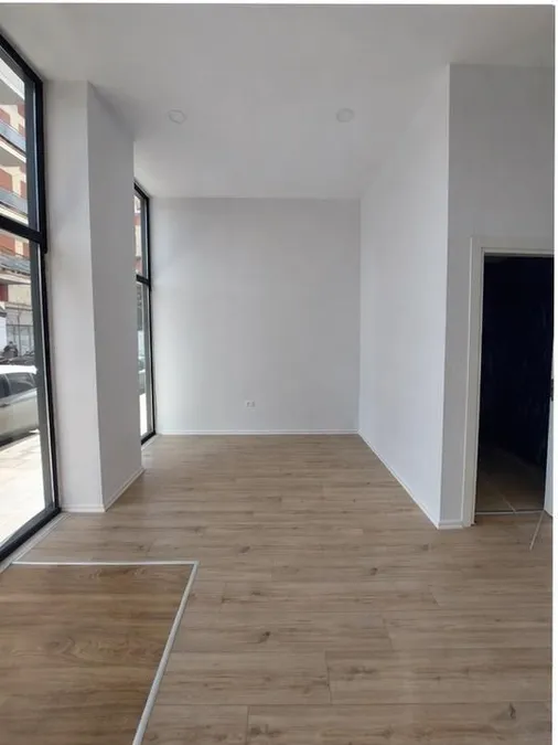 Store to rent Mine Peza - Fortuzi Str. (Tirana - city) 4