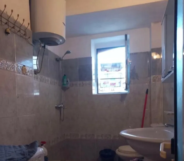 Apartment to rent Brryli - Xhamlliku (Tirana - city) 4