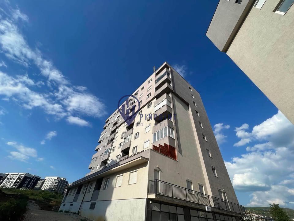 🏡 Banesë Moderne me Qira në Prishtinë – Rruga C (Shaqir Igrishta)