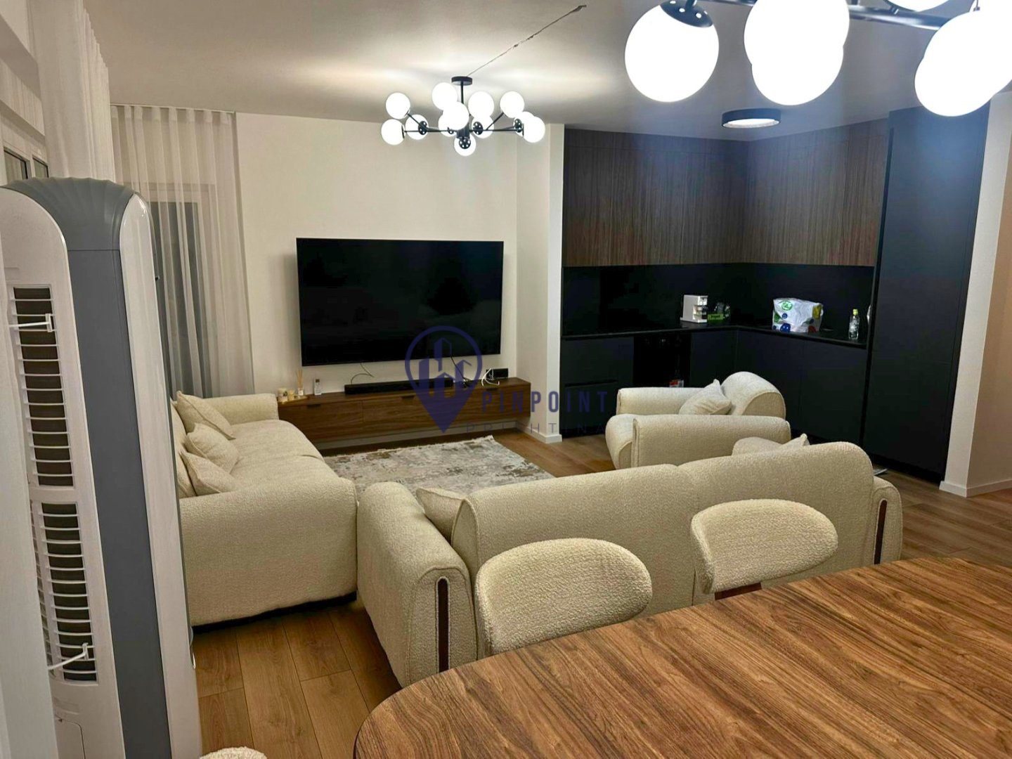 🏡 Banesë në shitje – Lagjja e Spitalit, Capital Hill 4