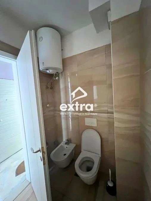 Shitet 1+1 ,Kinostudio, Tiranë 3