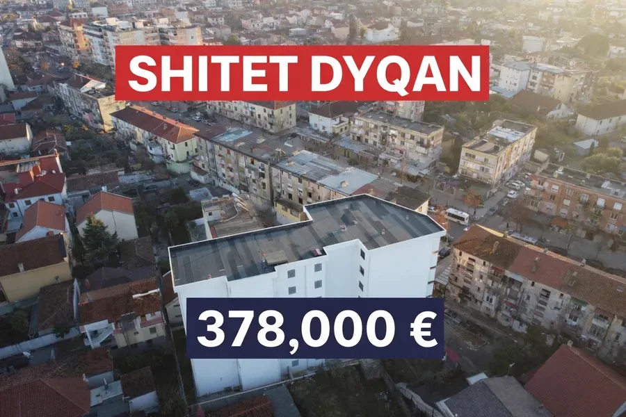 Shitet dyqan ne rruge kryesore