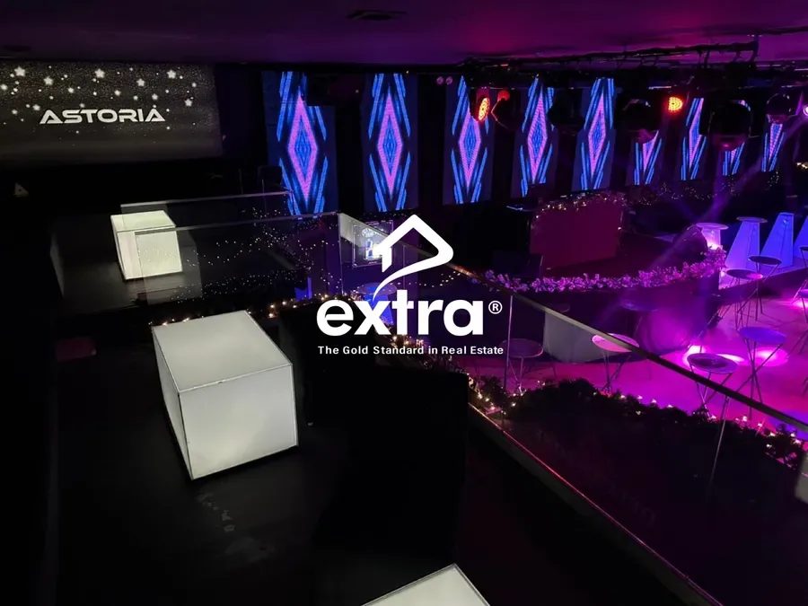 Shitet biznesi ne pedonale Astoria Club