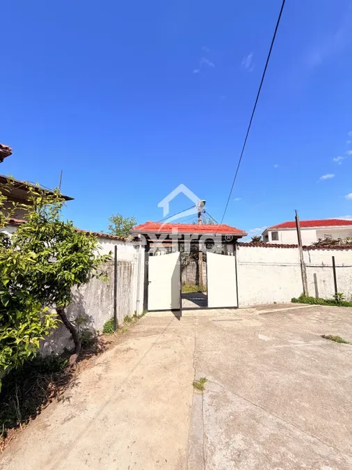 Shitet shtepi private 2+1 prane Merkates Shkoder