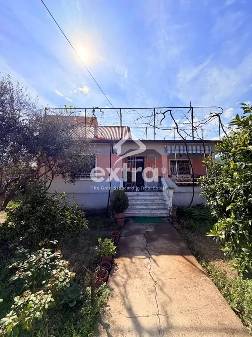 Shitet shtepi private 2+1 prane Merkates Shkoder