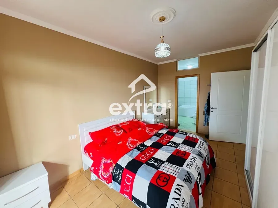 Jepet me qira apartament 3+1 k4 rus policia 2