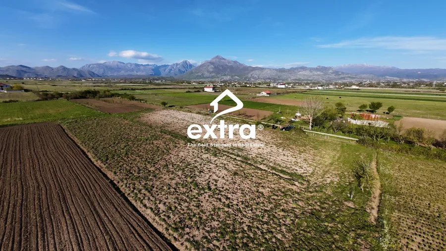 Shitet 6500m2 toke me 45.000 € ne Boric i madh