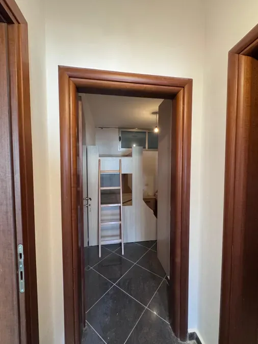 Shitet apartament 2+1 ne Sarande