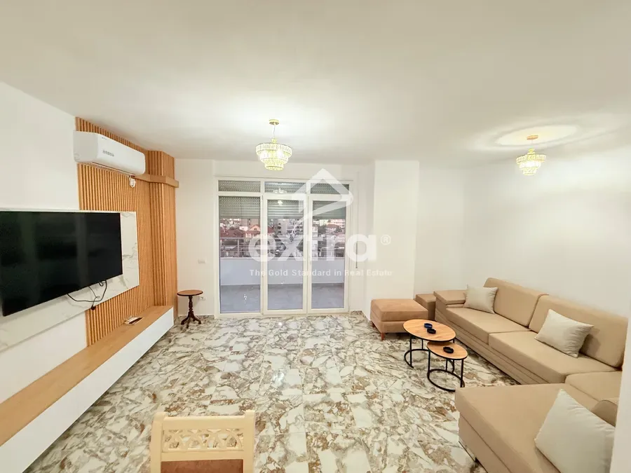 Apartament 2+1 per qera prane Teatrit 2