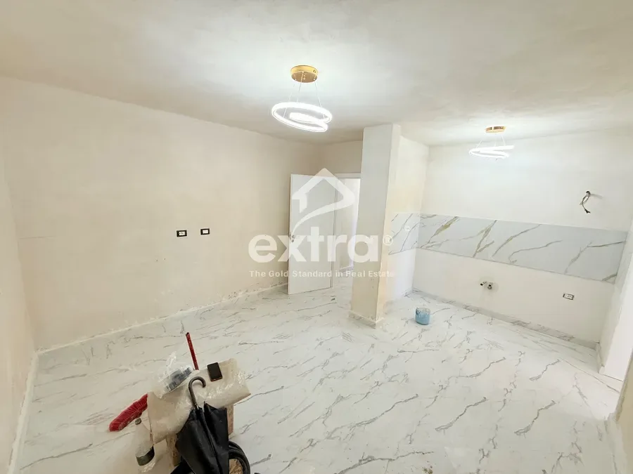 Shitet 2+1 kati 4 Perash 67.000 € 2