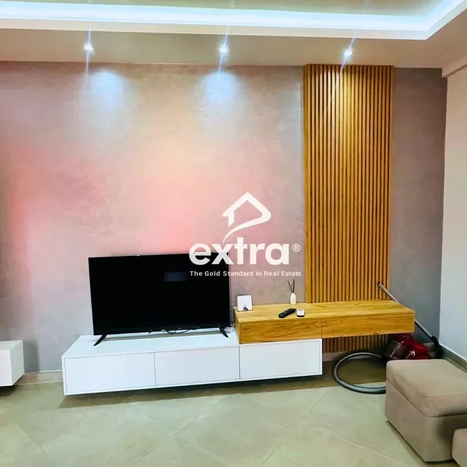 Qira 2+1+2+Parkim Farmacia 10, Tirane