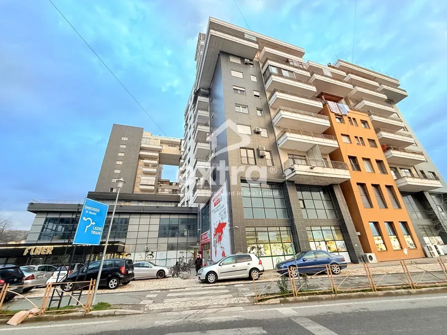 Jepet me qera 2+1 k8 me ashensor Bexhisteni, Shkoder 2