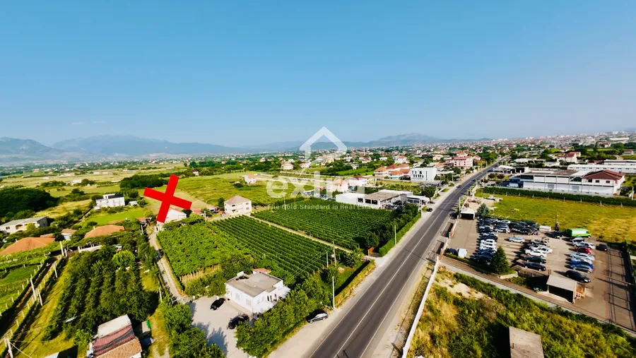 Shitet 6600m2 toke prane Meteor Shtoj 99.000 €