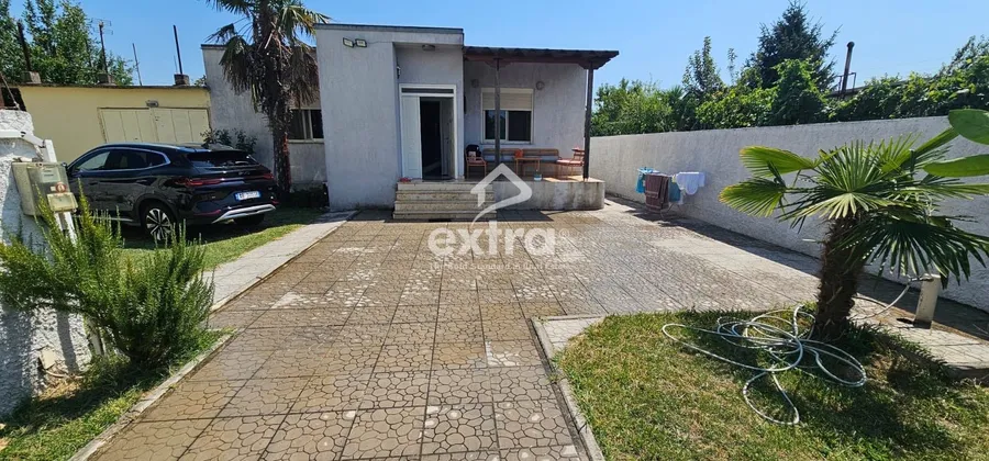 Jepet me qira shtepi private ne rus 400 mije lek