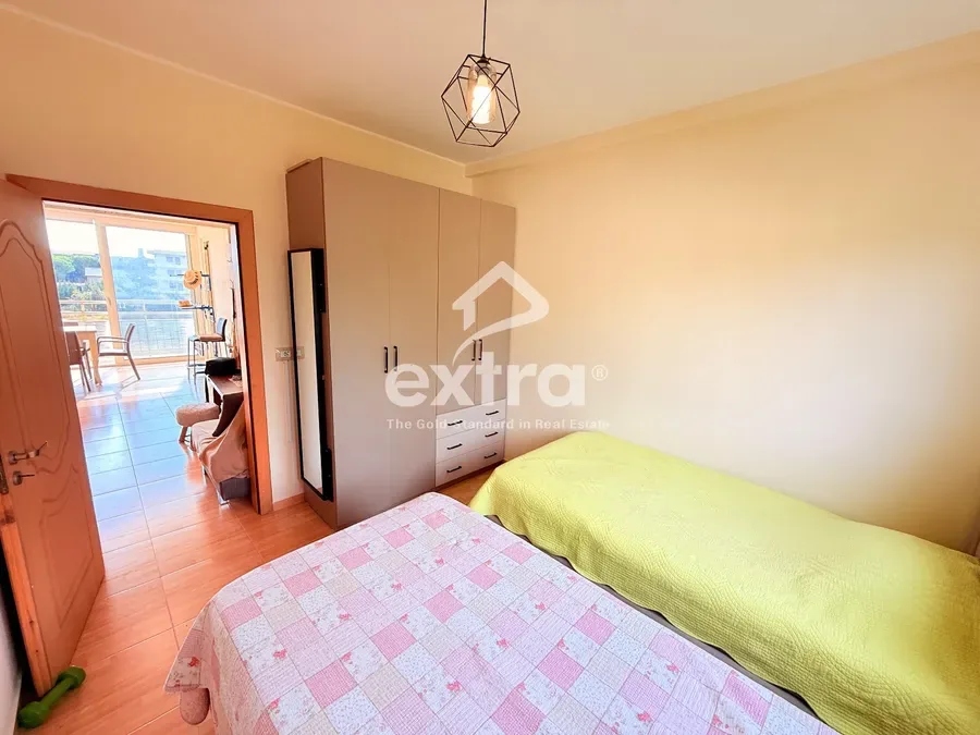Shitet apartament 3+1 kati 3 ne plazh velipoje 2
